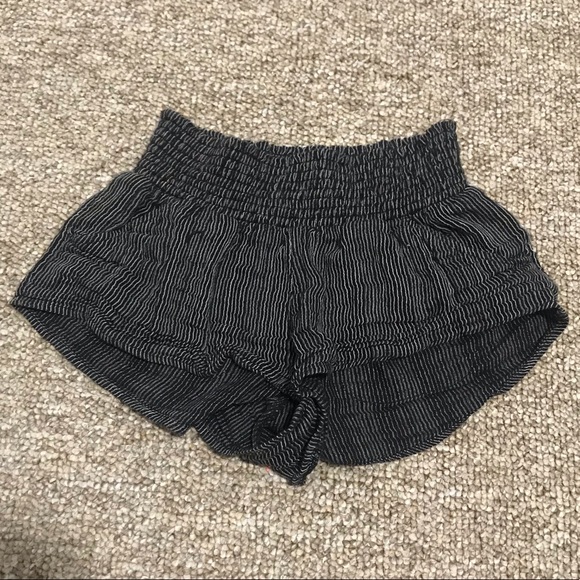 Stripped bathing suit cover shorts - Picture 1 of 2